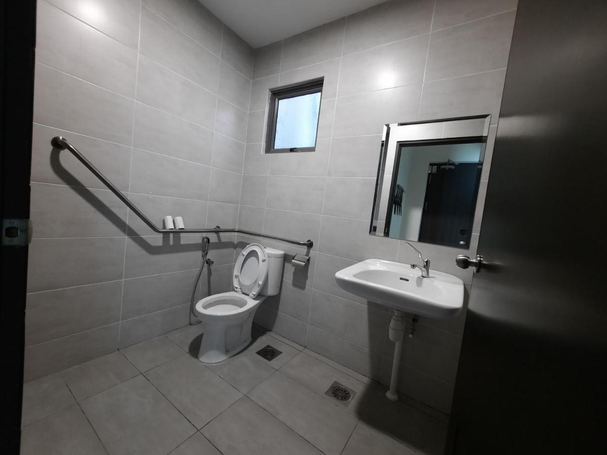 Hotin Inn Kuching Exterior foto