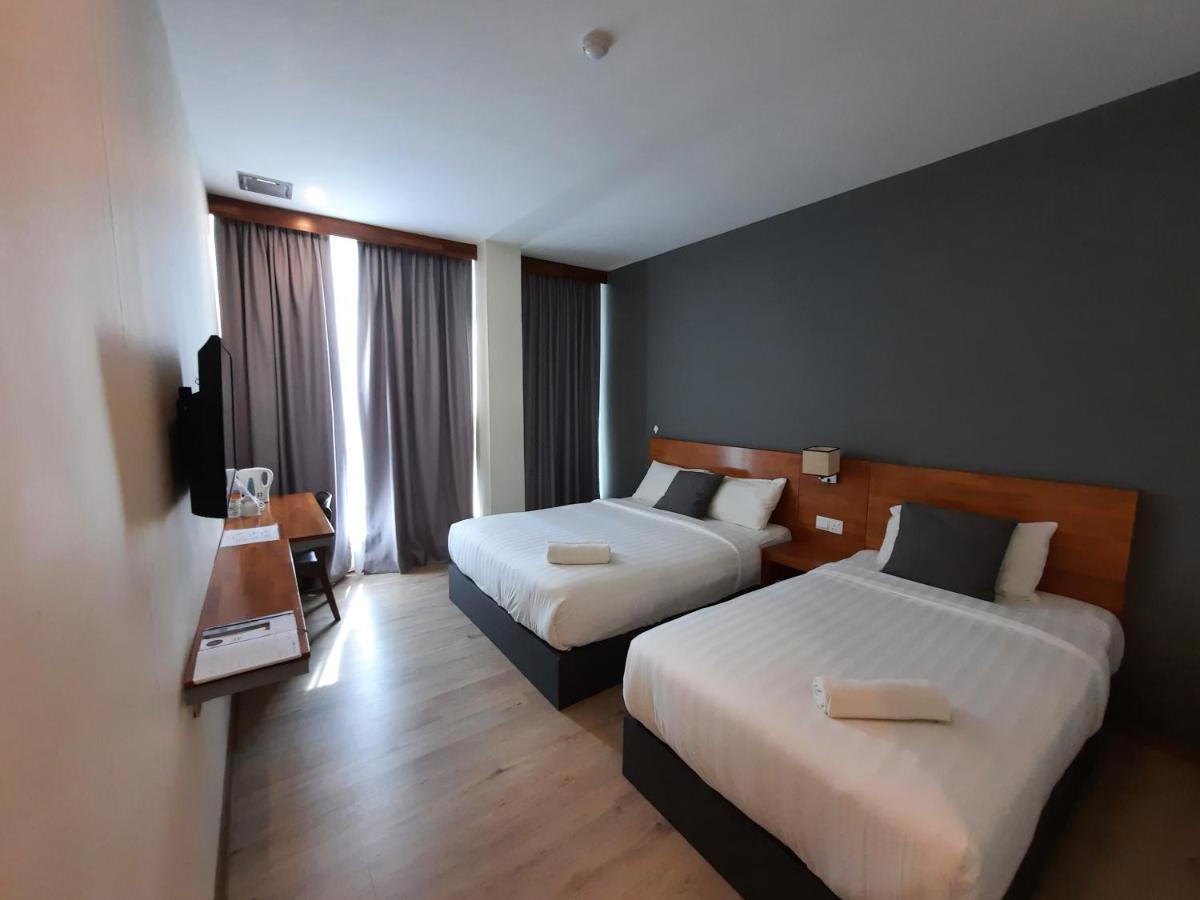 Hotin Inn Kuching Exterior foto